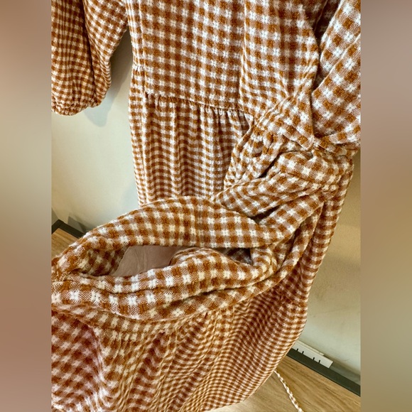 Gingham Puff-Sleeve Wrap Dress in Golden Pecan, size 1X - Picture 6 of 12